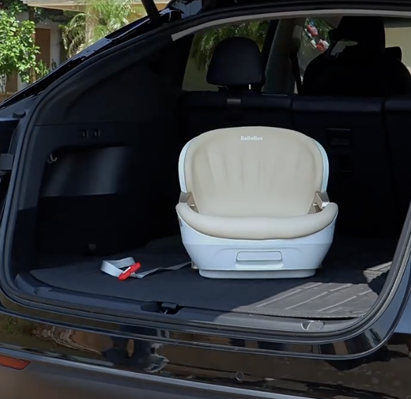 BeBeBus Moon Explorer Children's Booster Seat | Portable Car Seat for 3-12 Years Old Kids